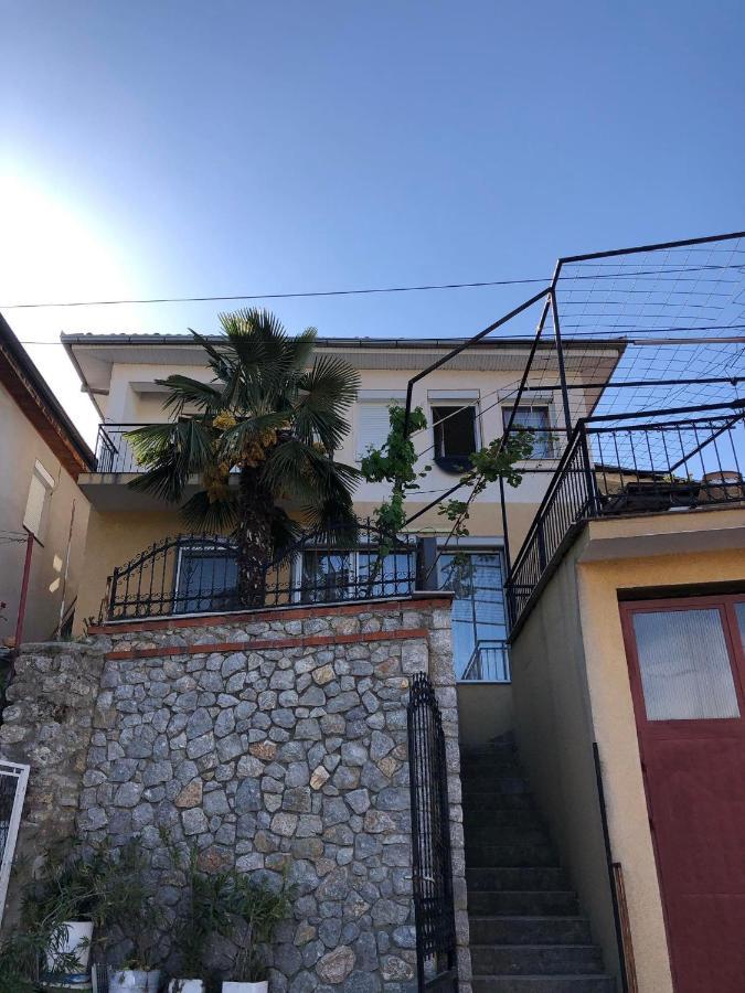 Apartments Veronika Охрид Екстер'єр фото